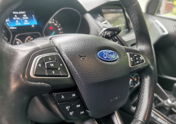 Ford Focus cena 34900 przebieg: 171783, rok produkcji 2015 z Kowalewo Pomorskie małe 407